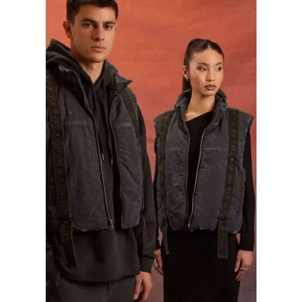 Unisex Rebel Moon Quilted Zip-Up Vest Mens Size Small Puffer